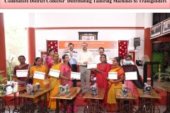 Coimbatore-District-Collector-Distributing-Tailoring-Machines-to-Transgenders